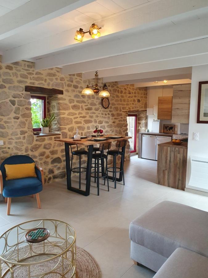 Вилла Le Domaine De La Petite Chevre Ploumagoar Экстерьер фото